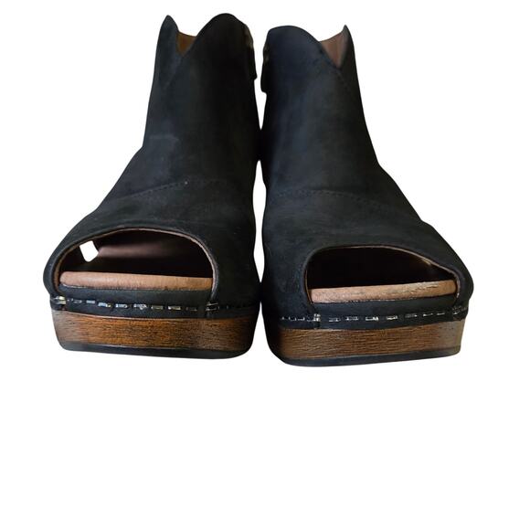 Dansko Black Nubuck Platform Heeled Cut Out Peep Toe Booties Shoes EUC 8.5-9 - Picture 3 of 12